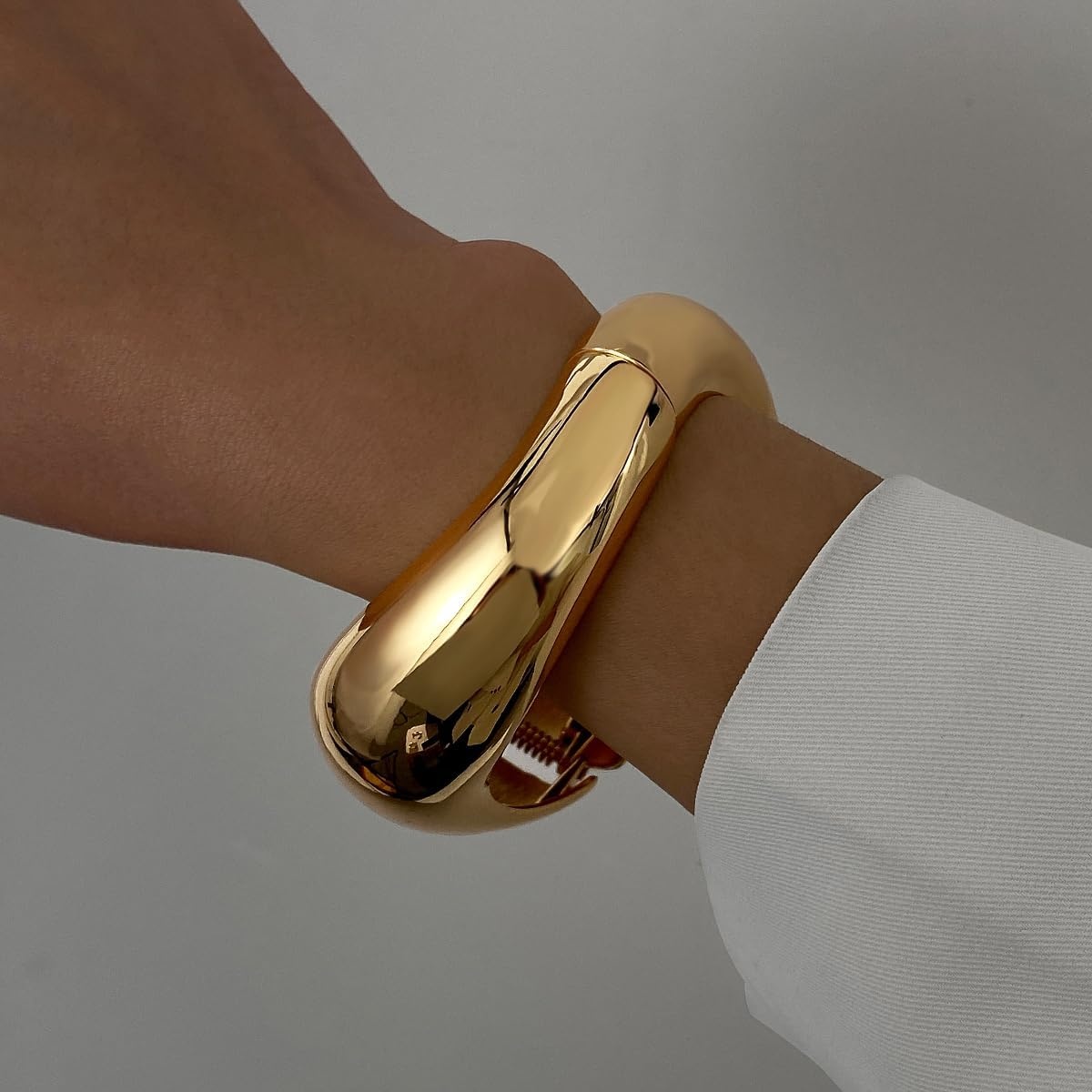 image:image17IF Chunky Gold Bangle Bracelets for Women Trendy 14K Gold Plated Cuff Bracelets Stack Dainty Fashion Jewelry GiftGolden1
